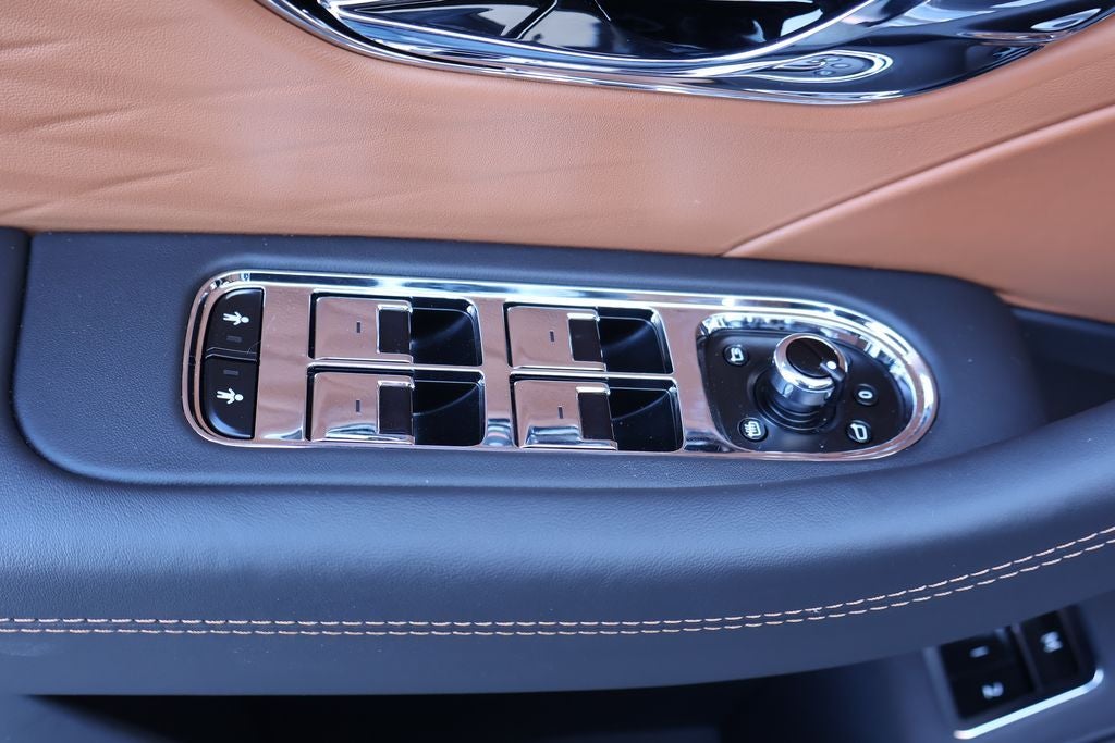 2026 Bentley Flying Spur Azure