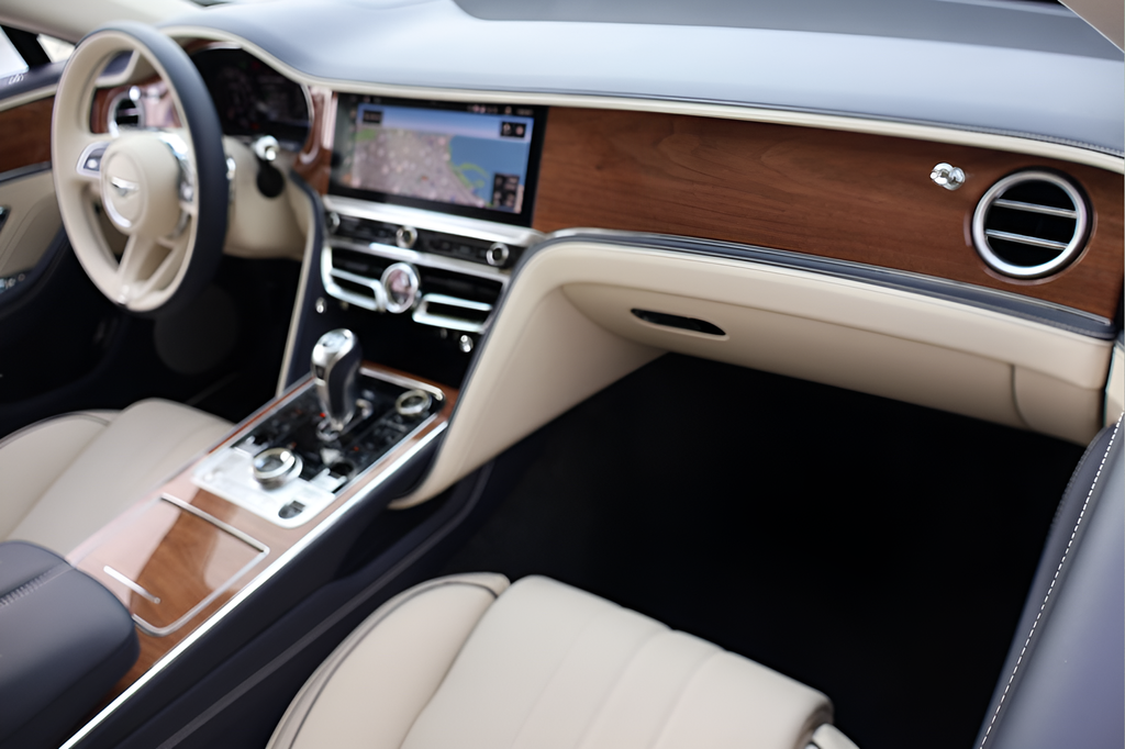 2026 Bentley Flying Spur Base