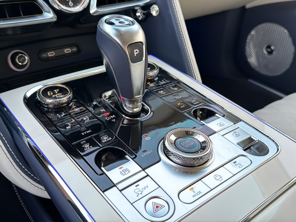 2027 Bentley Flying Spur Azure