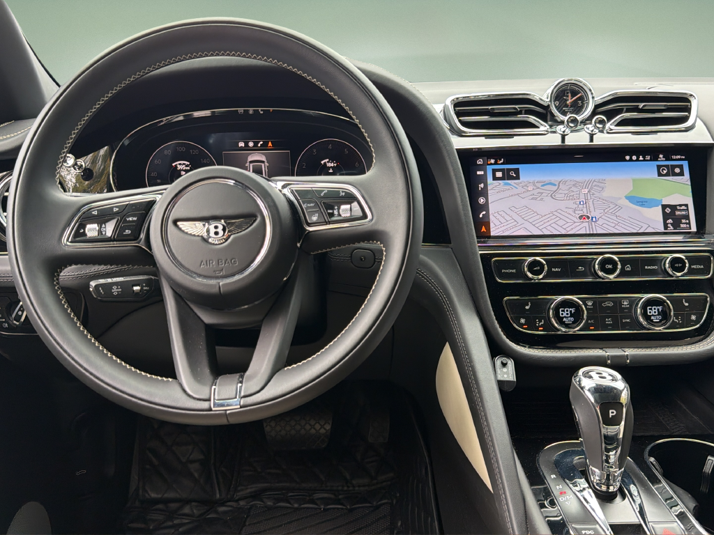 2022 Bentley Bentayga Base