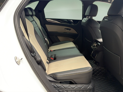 2022 Bentley Bentayga Base