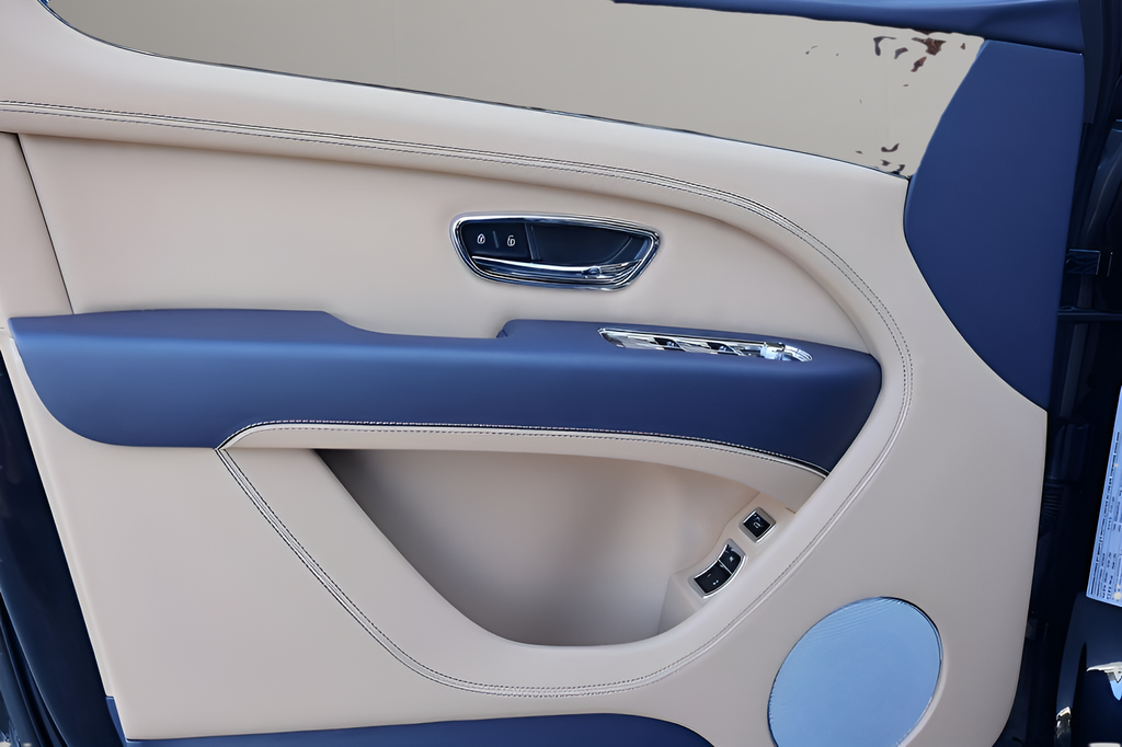 2025 Bentley Bentayga Base