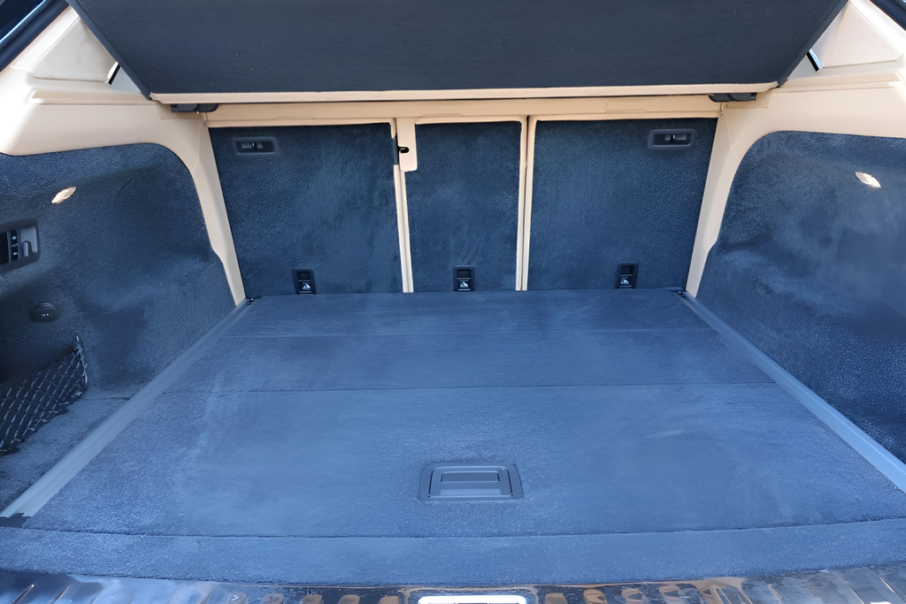 2025 Bentley Bentayga Base