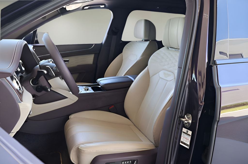 2023 Bentley Bentayga EWB Base