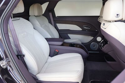 2023 Bentley Bentayga EWB Base