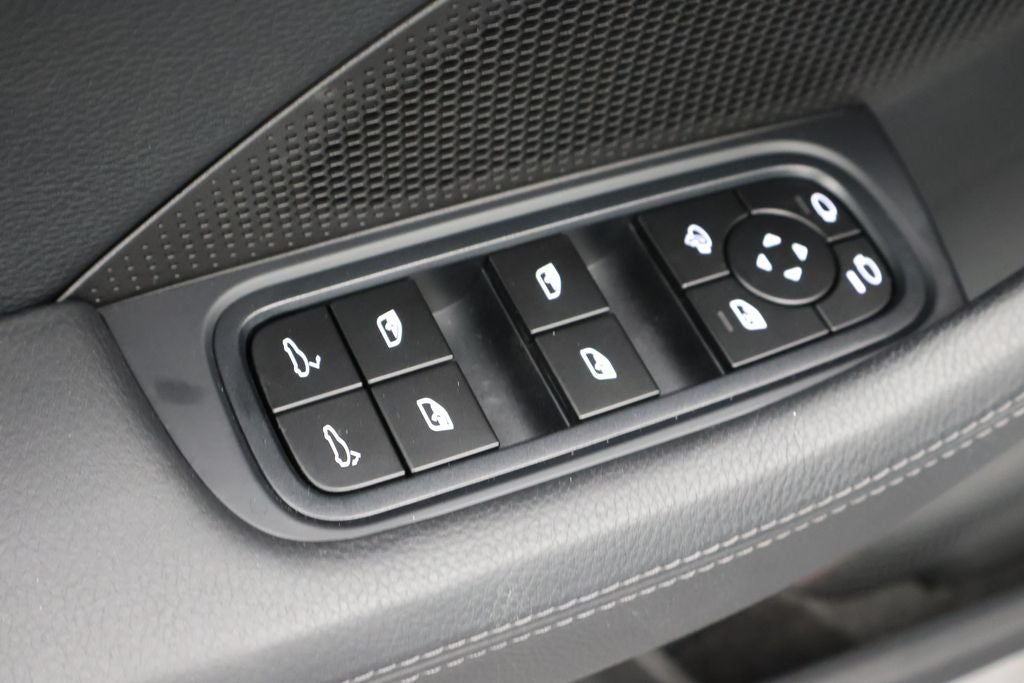 2024 Porsche Panamera Base