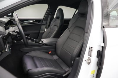 2024 Porsche Panamera Base