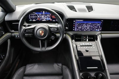 2024 Porsche Panamera Base