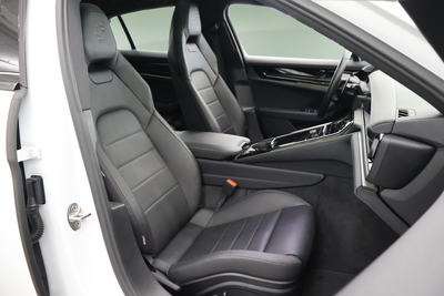 2024 Porsche Panamera Base