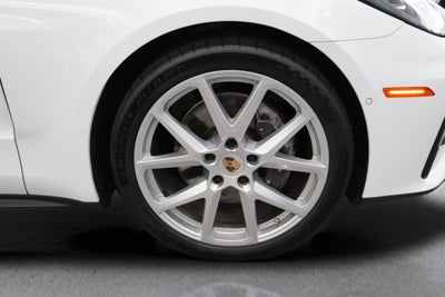 2024 Porsche Panamera Base