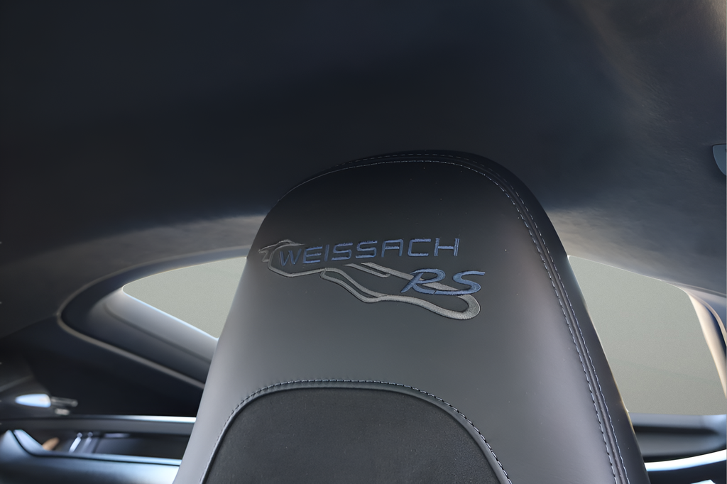 2025 Porsche 718 Cayman GT4 RS Weissach