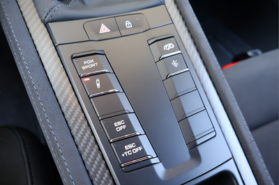 2025 Porsche 718 Cayman GT4 RS Weissach