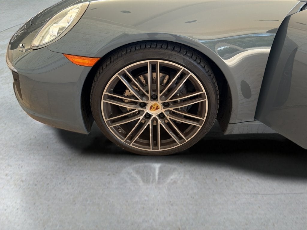 2017 Porsche 911 Carrera