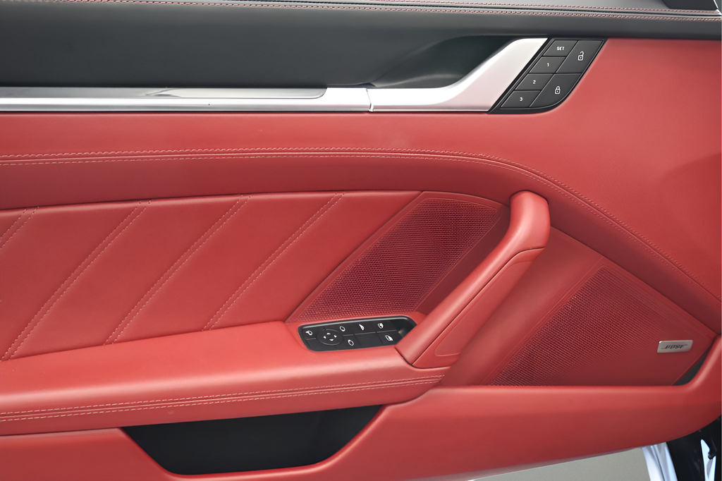 2022 Porsche 911 Turbo S Cabriolet