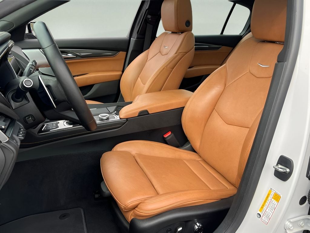 2023 Cadillac CT5 Premium Luxury