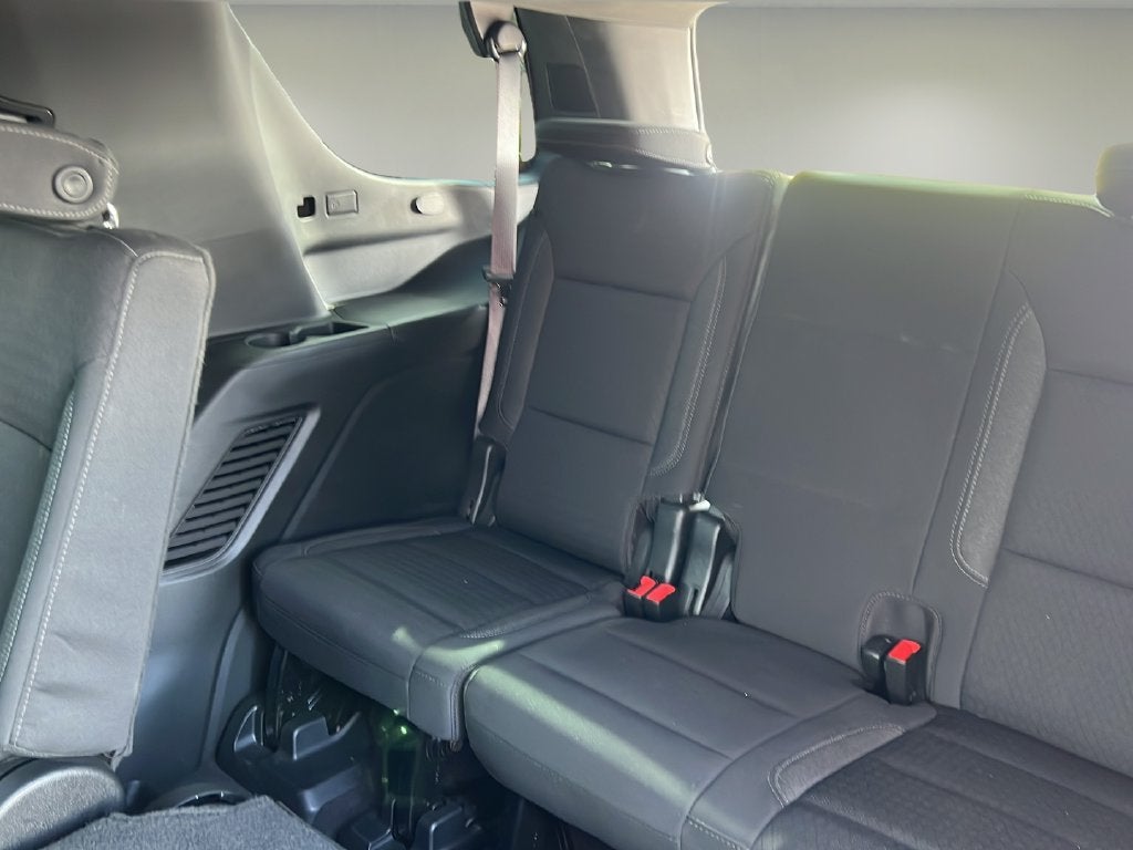 2022 GMC Yukon SLE