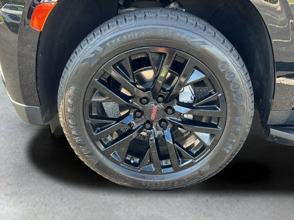 2022 GMC Yukon SLE