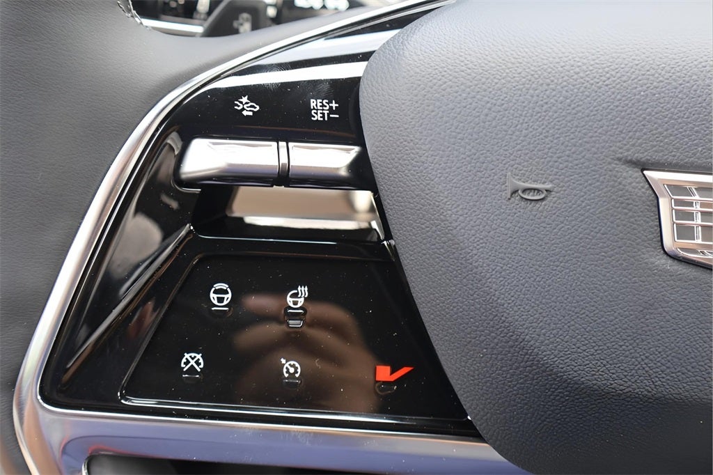 2026 Cadillac VISTIQ LUXURY