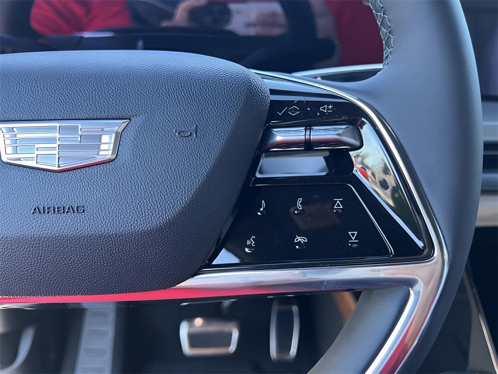 2026 Cadillac VISTIQ Luxury