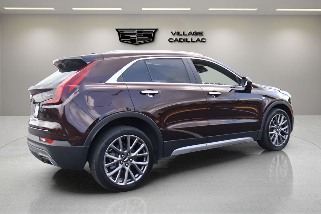 2020 Cadillac XT4 Premium Luxury