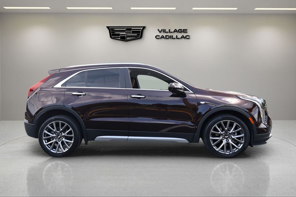 2020 Cadillac XT4 Premium Luxury