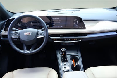 2024 Cadillac XT4 Premium Luxury