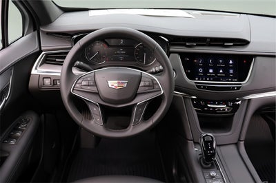 2026 Cadillac XT5 Luxury
