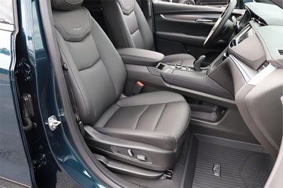 2026 Cadillac XT5 Luxury