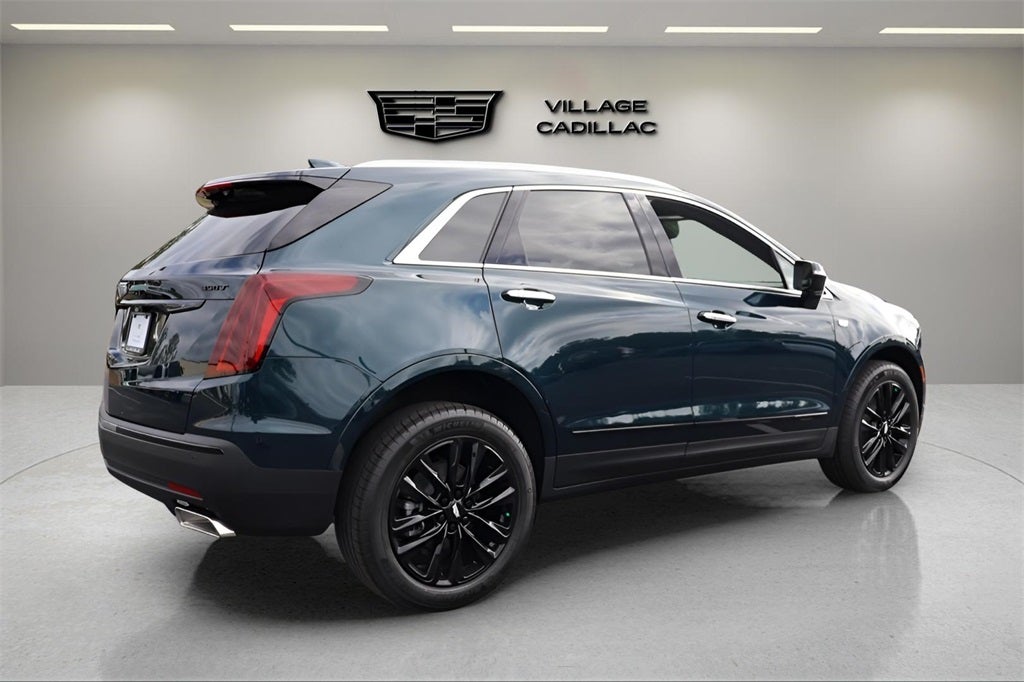 2026 Cadillac XT5 Luxury