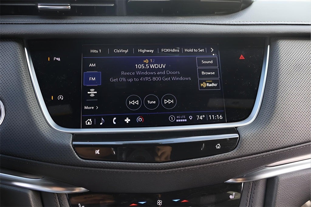 2026 Cadillac XT5 Luxury