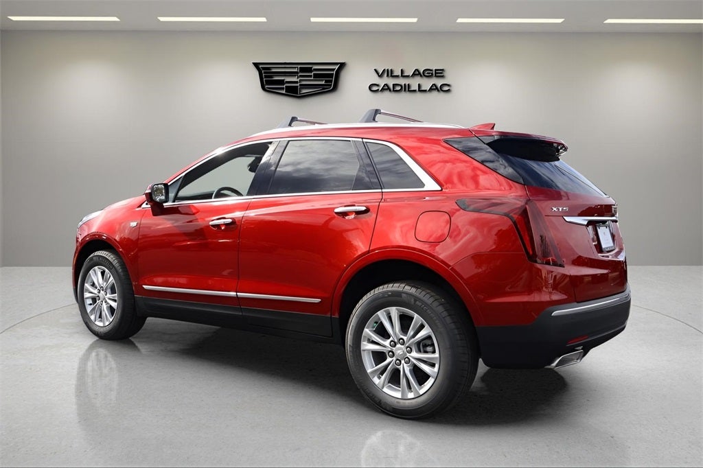 2026 Cadillac XT5 Luxury