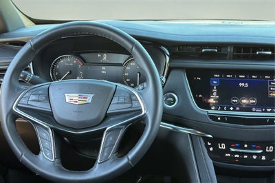 2022 Cadillac XT5 Premium Luxury