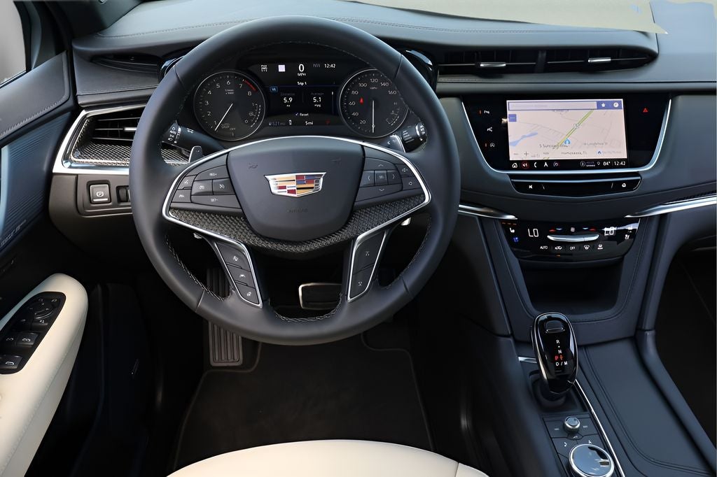 2026 Cadillac XT5 Sport