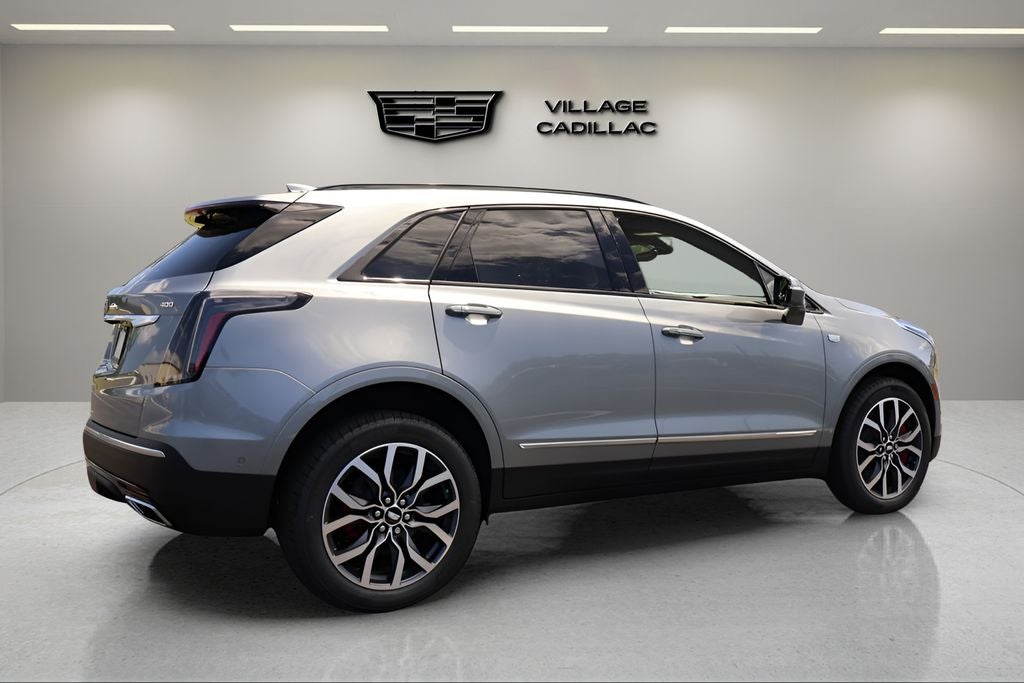 2026 Cadillac XT5 Sport