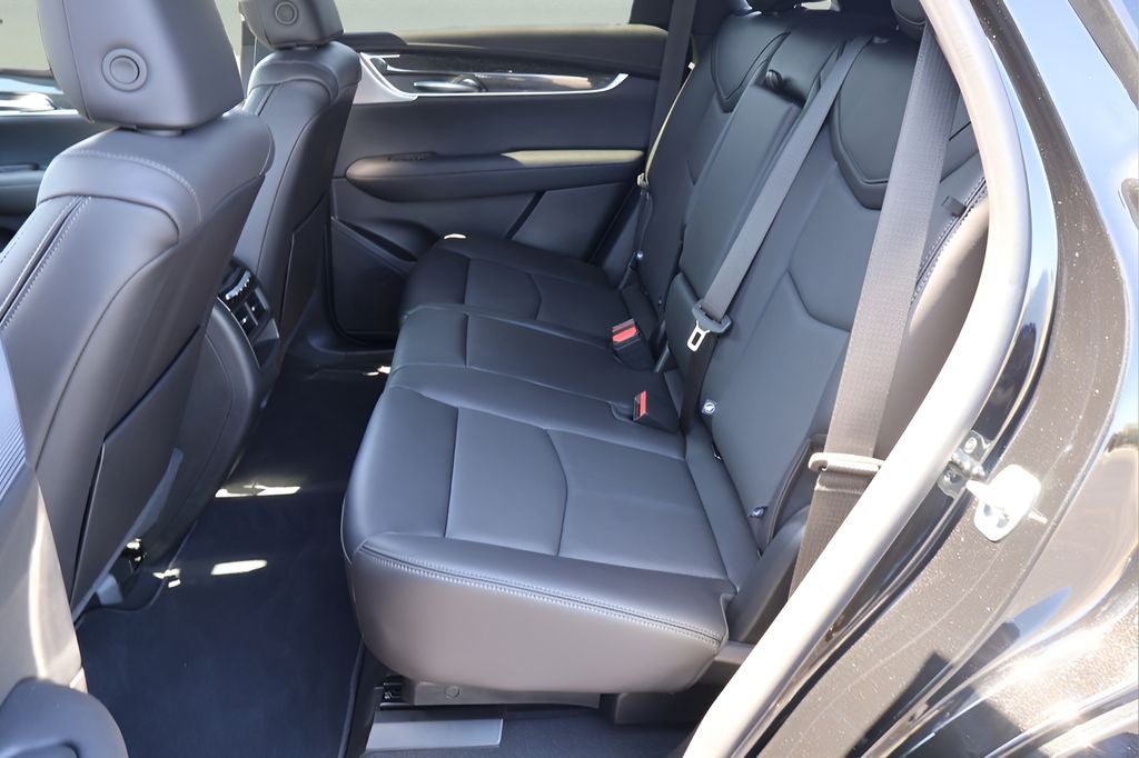 2026 Cadillac XT5 Sport