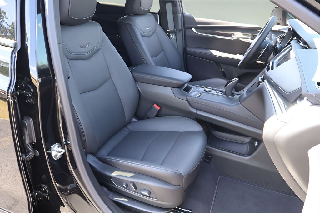 2026 Cadillac XT5 Sport