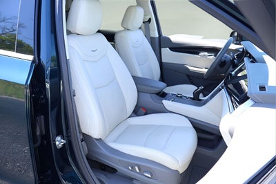 2025 Cadillac XT6 Premium Luxury