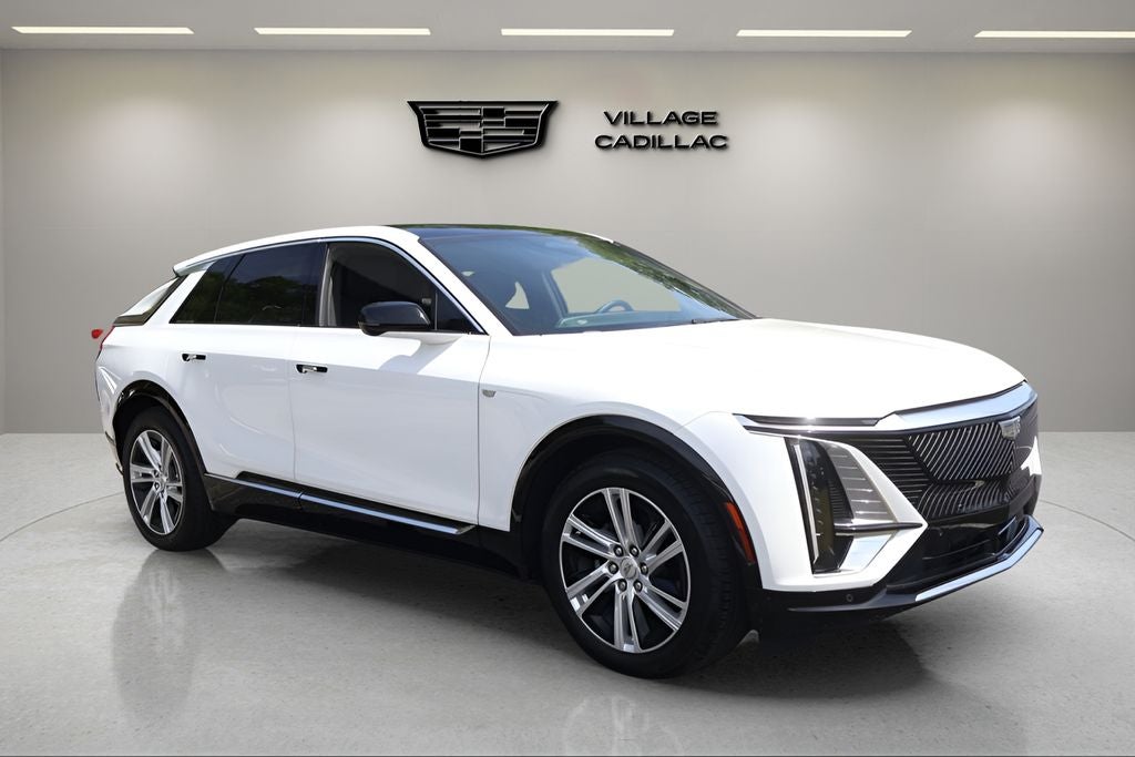 2024 Cadillac LYRIQ Tech