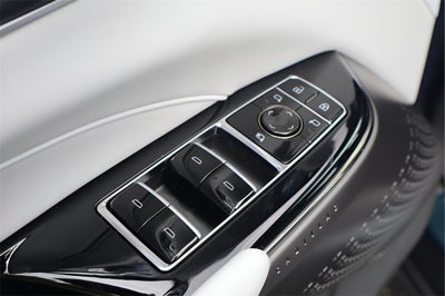 2025 Cadillac LYRIQ Luxury