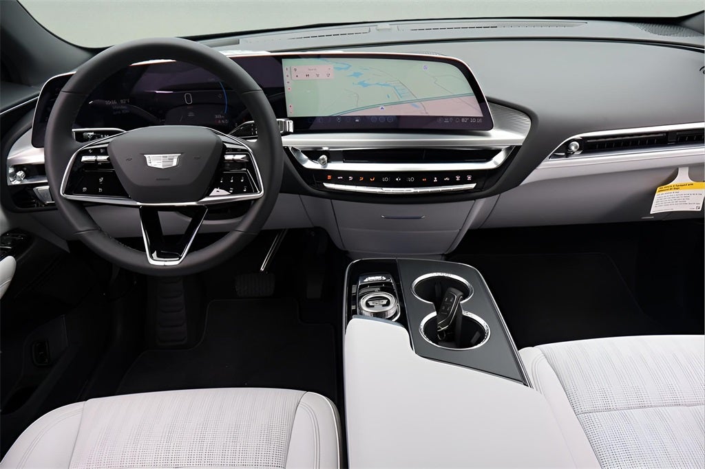 2025 Cadillac LYRIQ Luxury