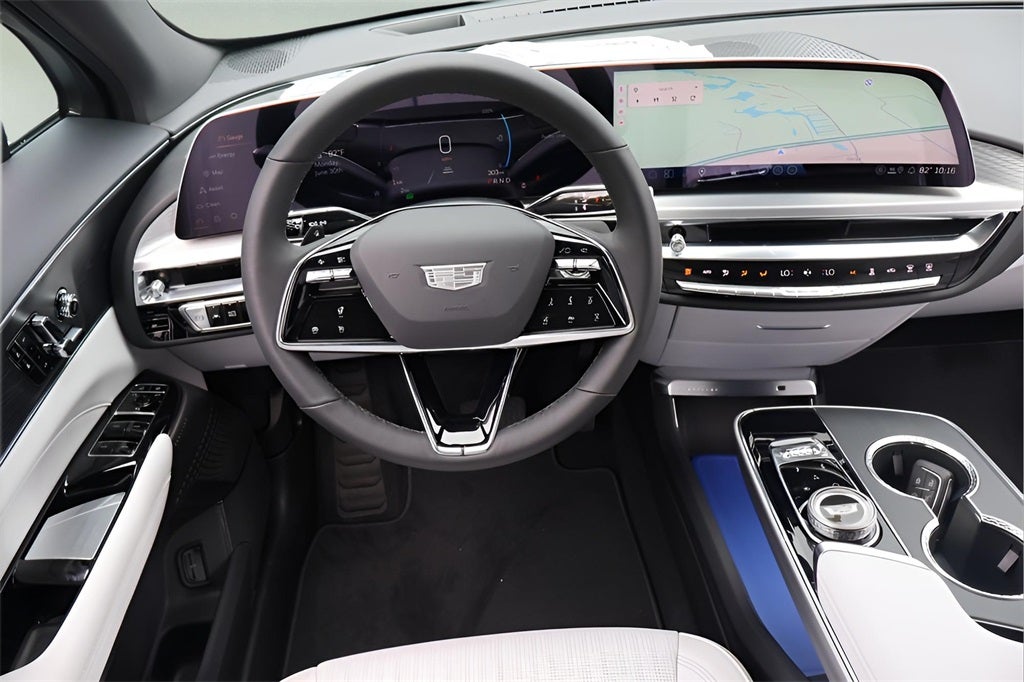 2025 Cadillac LYRIQ Luxury