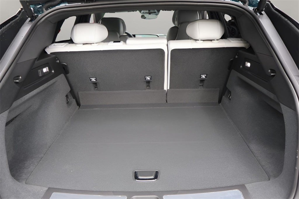 2025 Cadillac LYRIQ Luxury