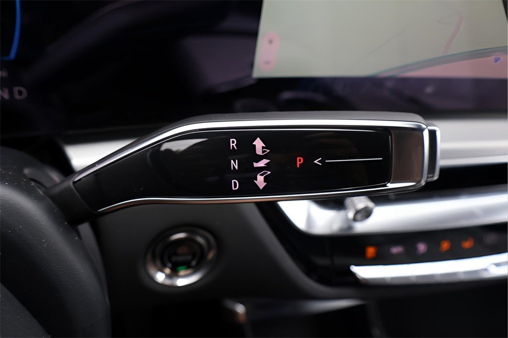 2025 Cadillac LYRIQ Luxury