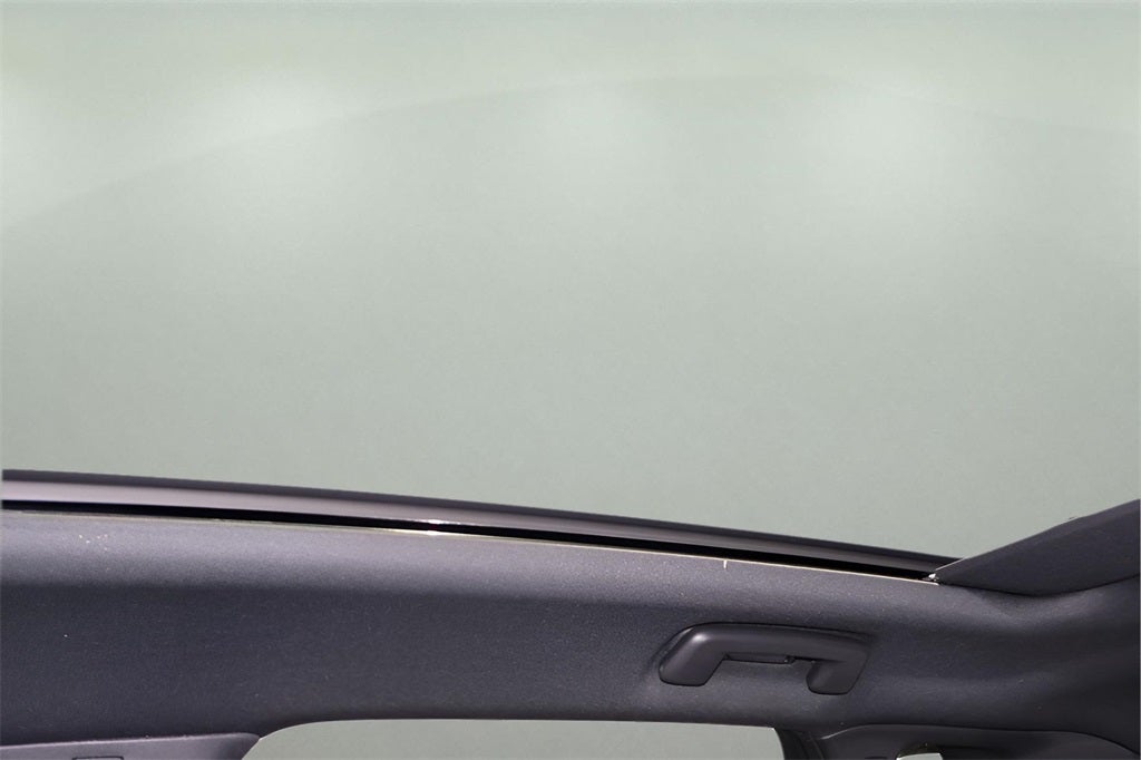 2025 Cadillac LYRIQ Luxury