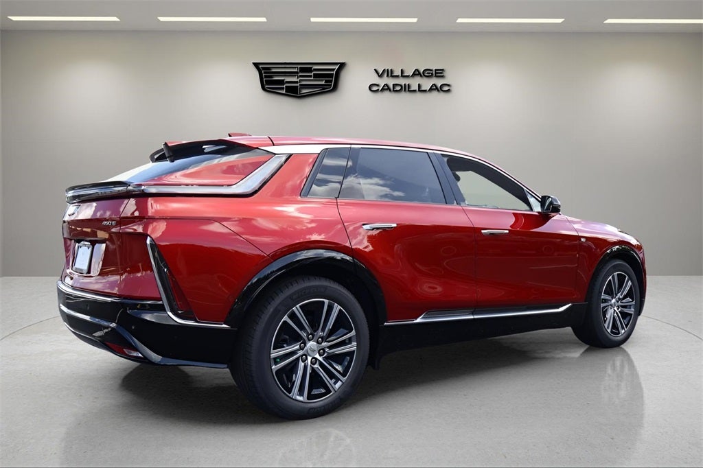 2025 Cadillac LYRIQ Luxury