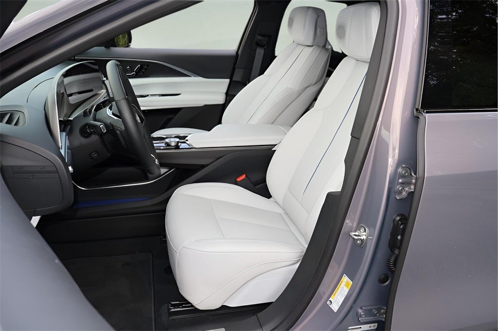 2026 Cadillac LYRIQ Premium Luxury