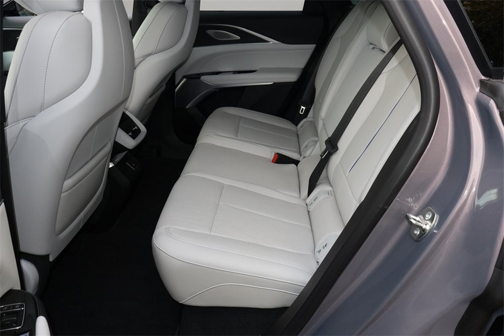 2026 Cadillac LYRIQ Premium Luxury