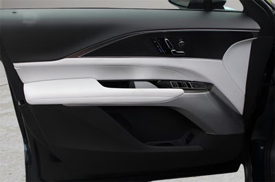 2026 Cadillac LYRIQ Premium Luxury