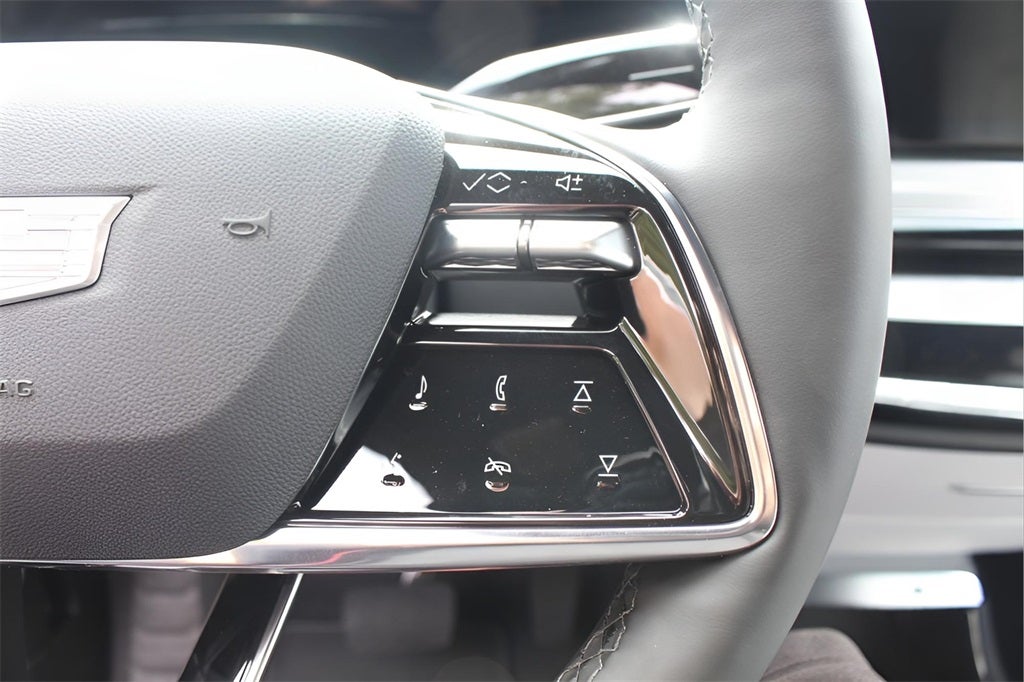 2026 Cadillac LYRIQ Premium Luxury