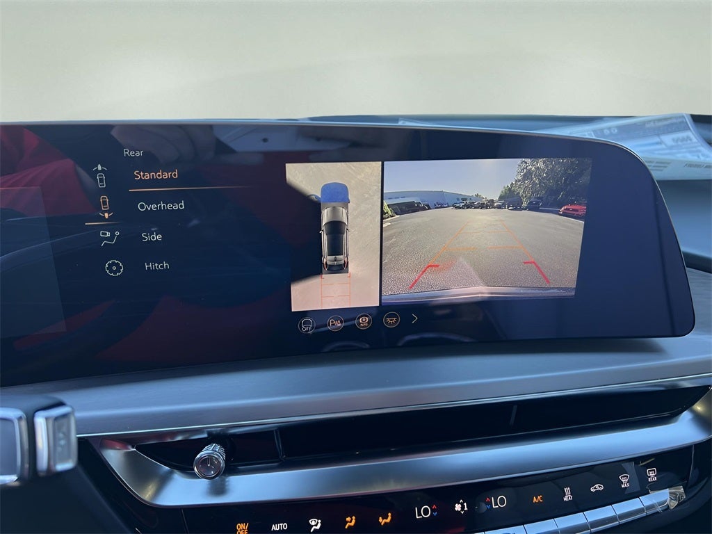 2026 Cadillac LYRIQ Premium Luxury